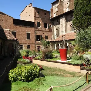  Appartement Dans Le Cloître Saint Salvy à Albi. France